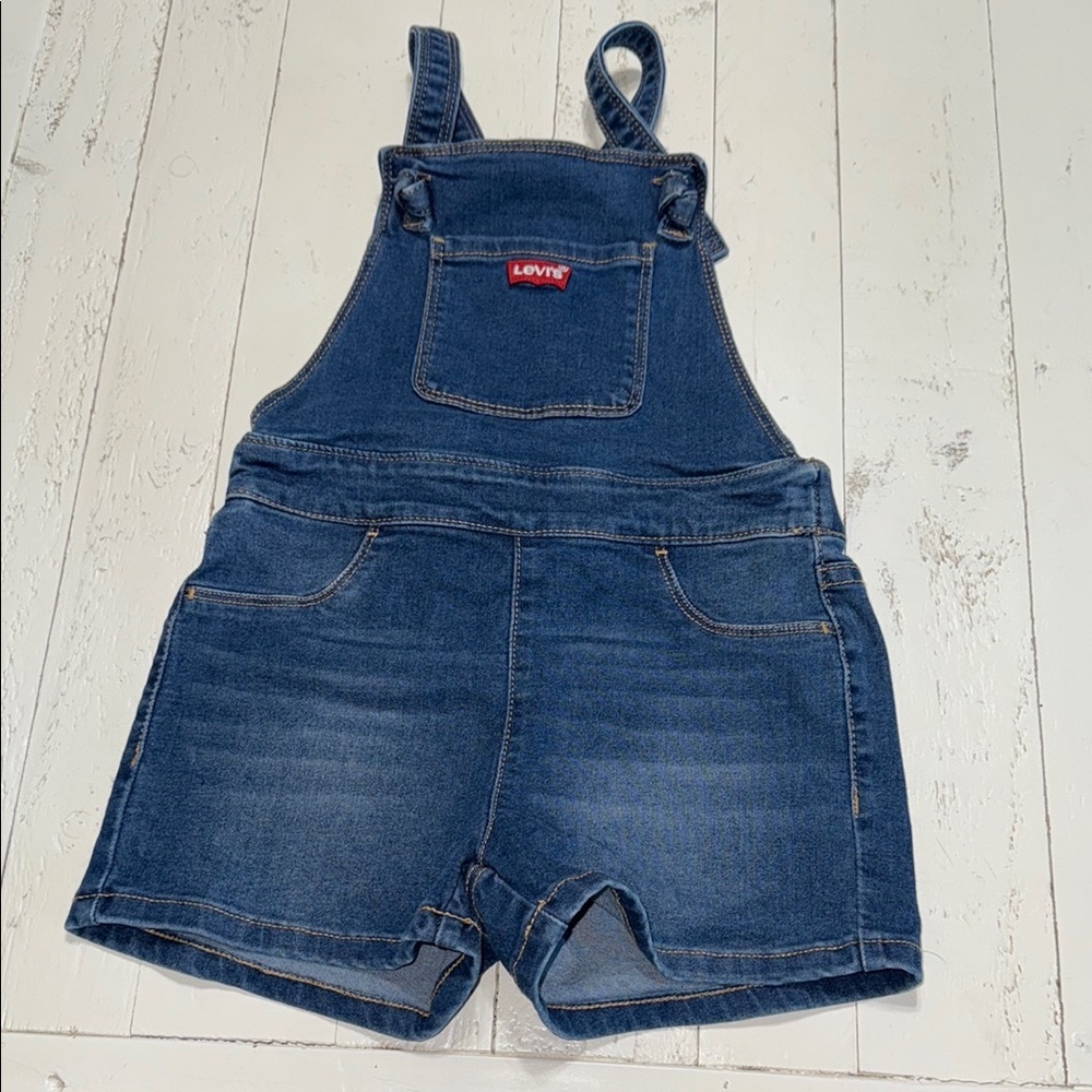 🌸HOST PICKED🌸5T Levi’s San Francisco Kids Blue Denim Overalls EUC back pockets